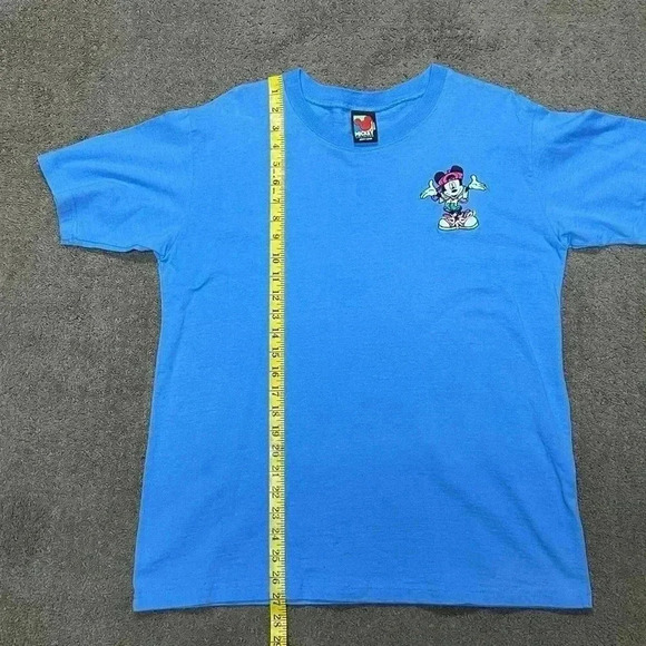 Vintage Mickey Mouse tshirt size large - Picture 7 of 9